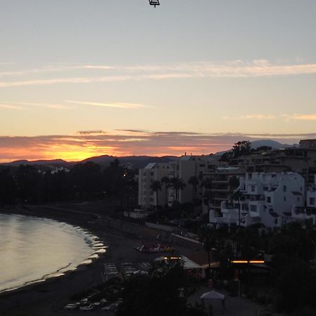 Front Sea View Penthouse Apartment Estepona Exterior photo