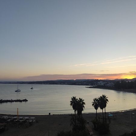 Front Sea View Penthouse Apartment Estepona Exterior photo