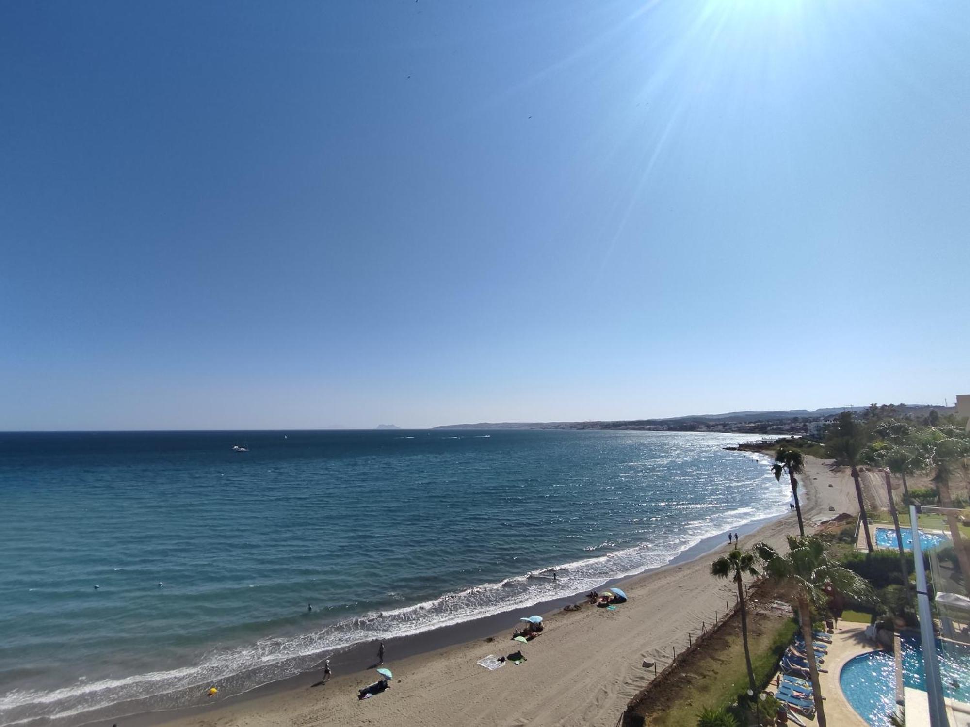 Front Sea View Penthouse Apartment Estepona Exterior photo